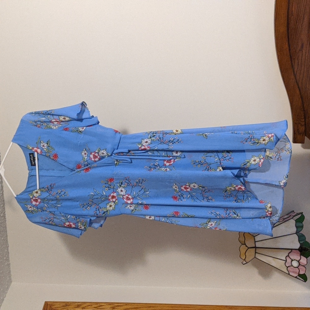Blue floral dress. Size 5